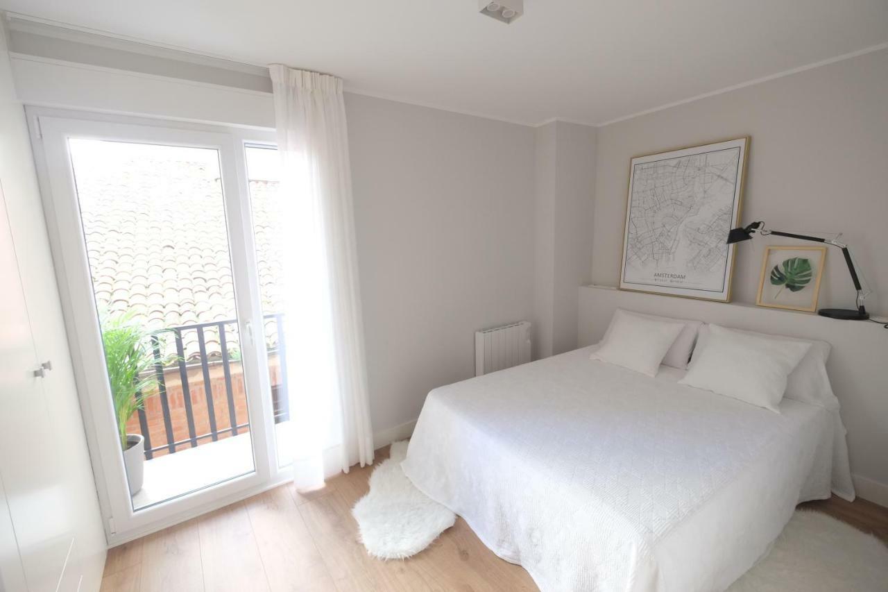 Tocando La Catedral By Exclusive Burgos Apartments Екстериор снимка